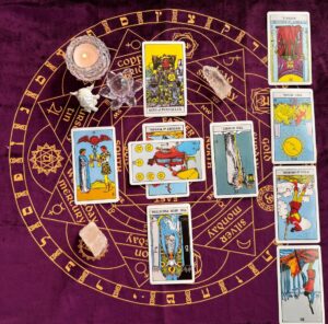 【タロット逆位置リーディング講座29】実践編❷テーマ「多忙を極める仕事。これからどうなる?転職したほうが良い」のアイキャッチ画像